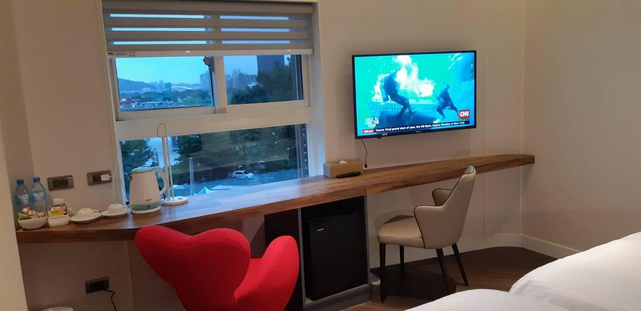 New California Hotell Xindian Exteriör bild
